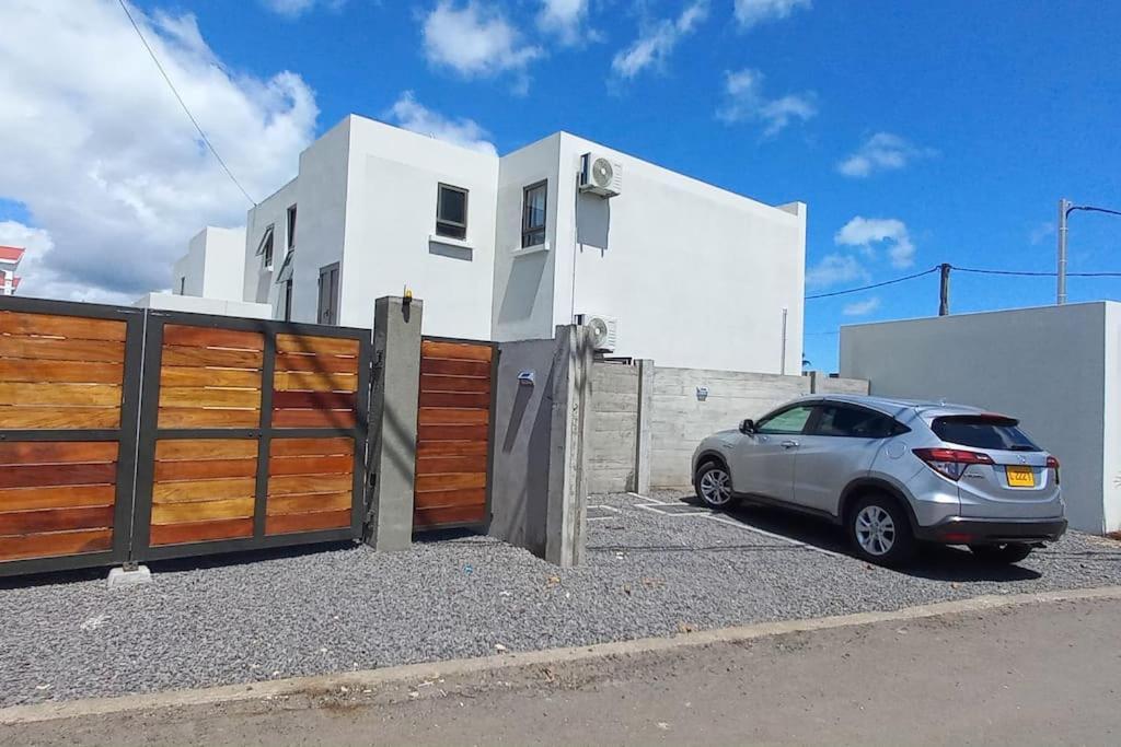 Bois Mapou Self Catering Apartments Unit 201 Ривьер-Нуар Экстерьер фото